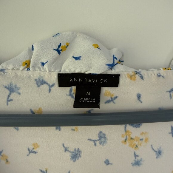 Ann Taylor Short Sleeve Peplum Blouse - Picture 4 of 4